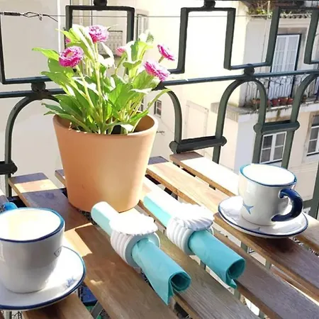 Apartment Inloveapartments - Alfama Balcony