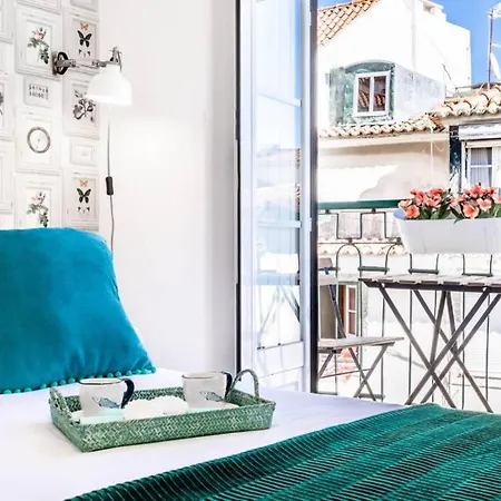 Inloveapartments - Alfama Balcony *