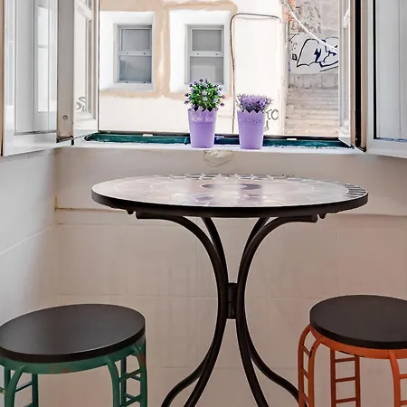 Alfama Balcony Lisboa