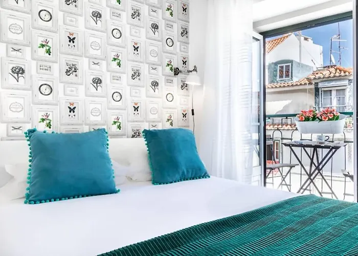 Alfama Balcony شقة