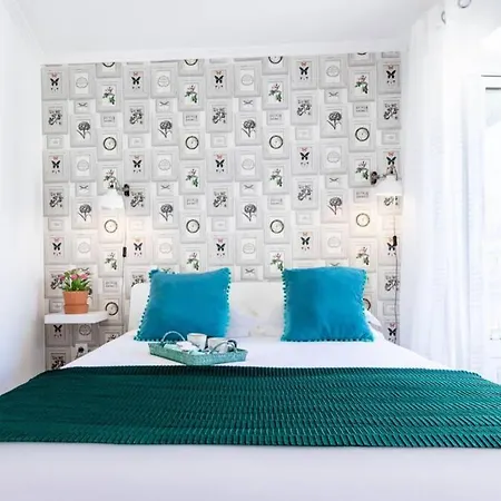 Alfama Balcony * Лиссабон